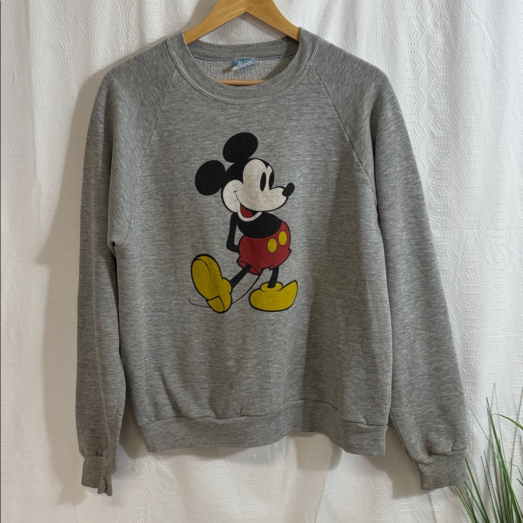 Disney Gray Sweater With Mickey Mouse Design